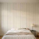 papier peint a rayures lignes verticales et points alignes beige taupe et gris p-HERO-1