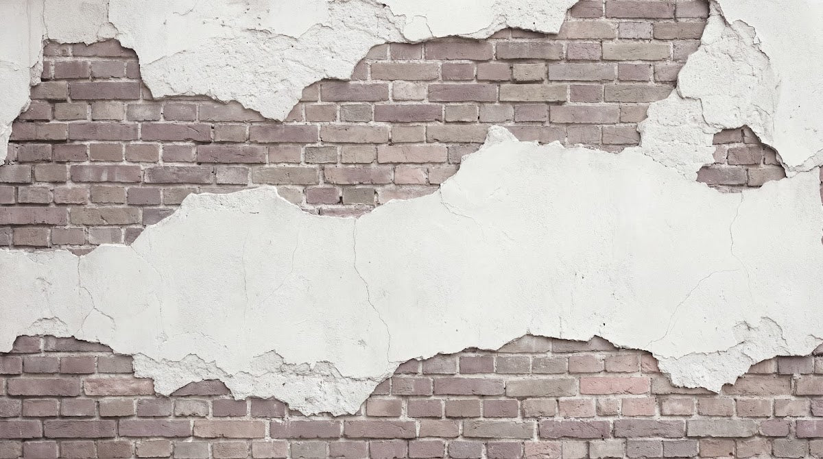 Papier peint panoramique effet brique - Mur briques apparentes plâtre écaillé blanc crème et brun taupe sur mesure - Design