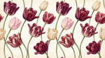 Papier peint panoramique floral vintage - Tulipes bordeaux rose poudré et crème sur fond beige rosé sur mesure - Design