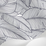 Papier peint panoramique feuillage - Feuilles tropicales stylisées traits linéaires superposées fond blanc sur mesure - Matière