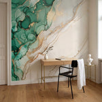 papier peint marbre veines fluides organiques tons vert emeraude et beige creme-7
