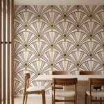 papier peint motifs geometriques eventails art deco beige creme et accents verts-3