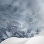 Papier peint panoramique floral - Roses romantiques feuillage délicat tons gris perle et blanc sur mesure - Matière