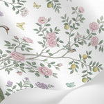 Papier peint panoramique chinoiserie - Oiseaux branches fleuries grues paon tons rose poudré beige et vert sauge sur mesure - Matière