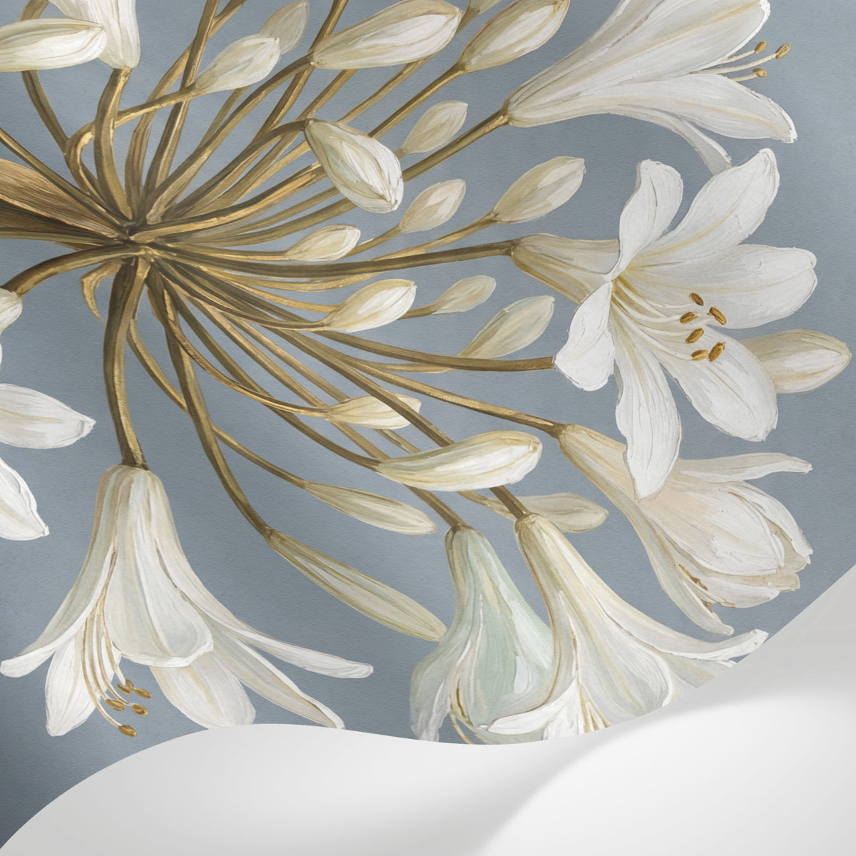 Papier peint panoramique floral - Agapanthes blanches ombrelles délicates tiges élancées fond gris bleu nuageux sur mesure - Matière