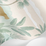 Papier peint panoramique jungle - Léopards fauves palmiers bananiers tropicaux fond beige crème sur mesure - Matière