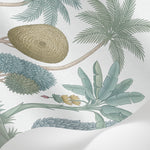 Papier peint panoramique jungle toucan - Forêt tropicale palmiers bananiers oiseaux tons vert sauge et beige crème sur mesure - Matière