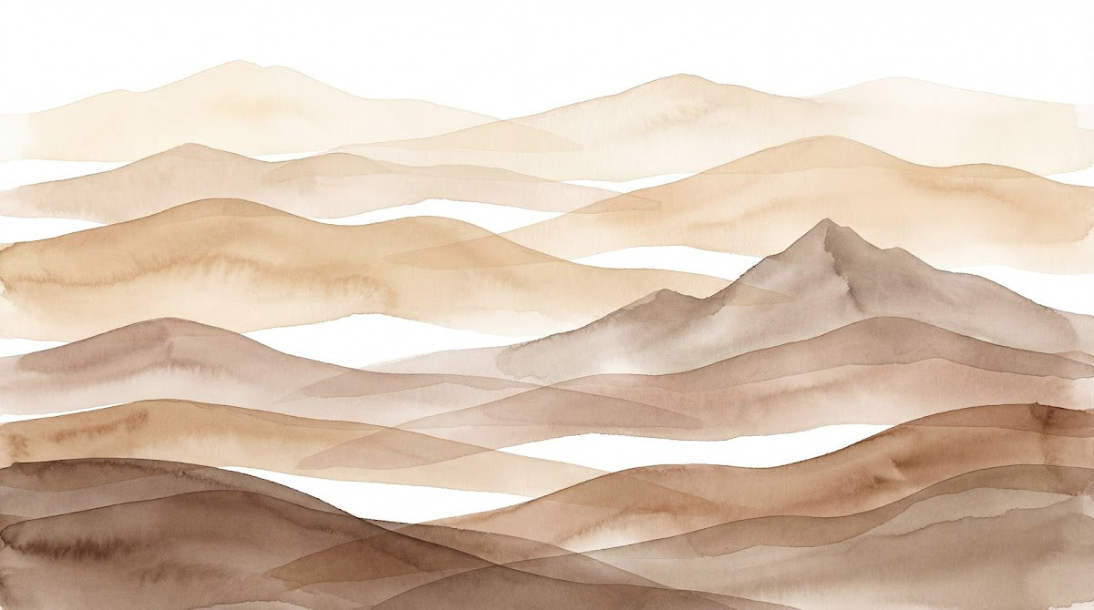 Papier peint panoramique nature - Montagnes ondulantes brume matinale tons beige et brun sépia sur mesure - Design