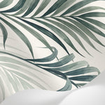 Papier peint panoramique palmier - Fronds tropicales élégantes tons vert sauge et beige crème sur mesure - Matière