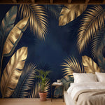 papier peint panoramique tropical feuilles palmier bananier superposees tons dor-1