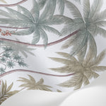Papier peint panoramique tropical - Palmiers feuillage luxuriant végétation exotique tons beige crème et vert sur mesure - Matière