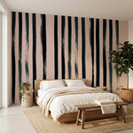 papier peint rose poudre et noir rayures verticales pinceau irregulieres effet p-VARIANTE-9
